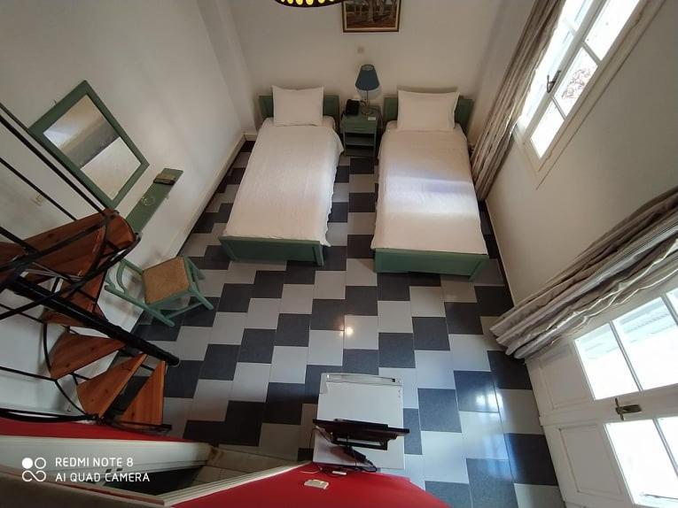 Ariadni Rooms & Apartments Ermoupoli Luaran gambar