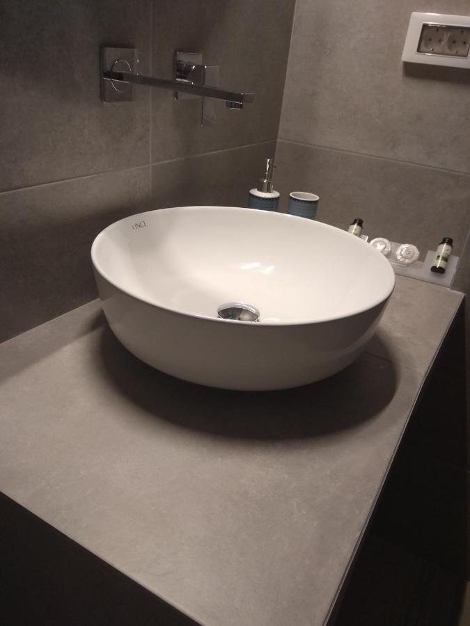 Ariadni Rooms & Apartments Ermoupoli Luaran gambar