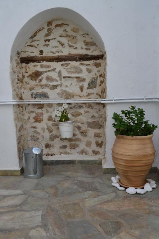 Ariadni Rooms & Apartments Ermoupoli Luaran gambar